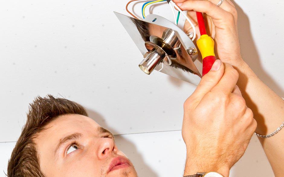 devis électricité Serris
